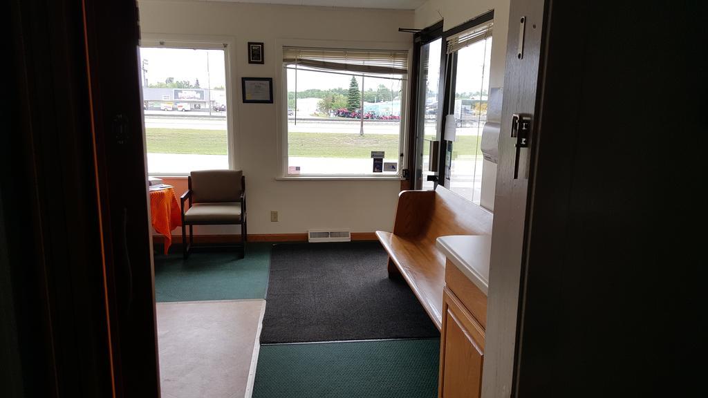 Budget Host Inn Detroit Lakes Ngoại thất bức ảnh