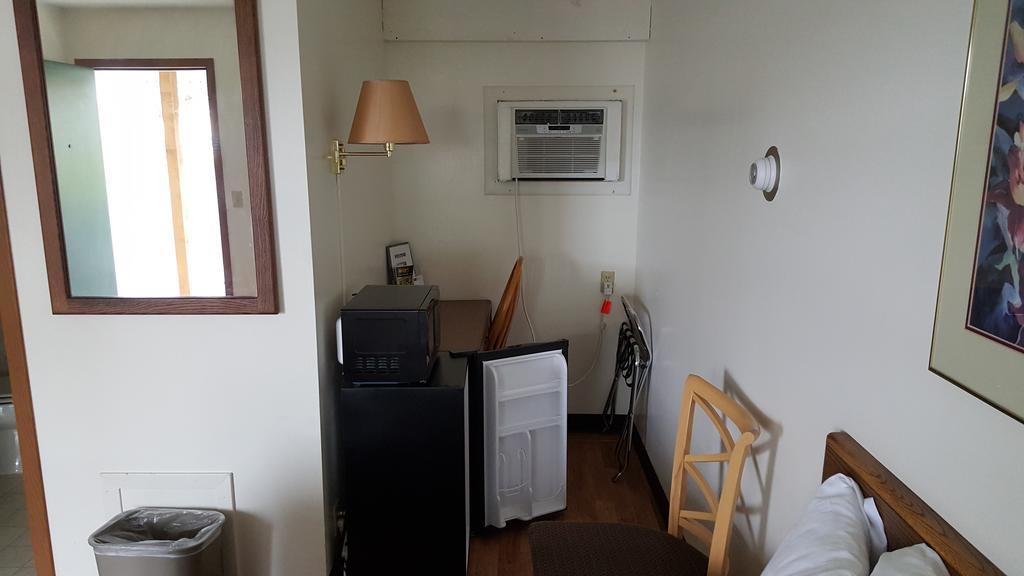 Budget Host Inn Detroit Lakes Ngoại thất bức ảnh