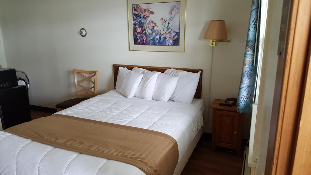 Budget Host Inn Detroit Lakes Ngoại thất bức ảnh