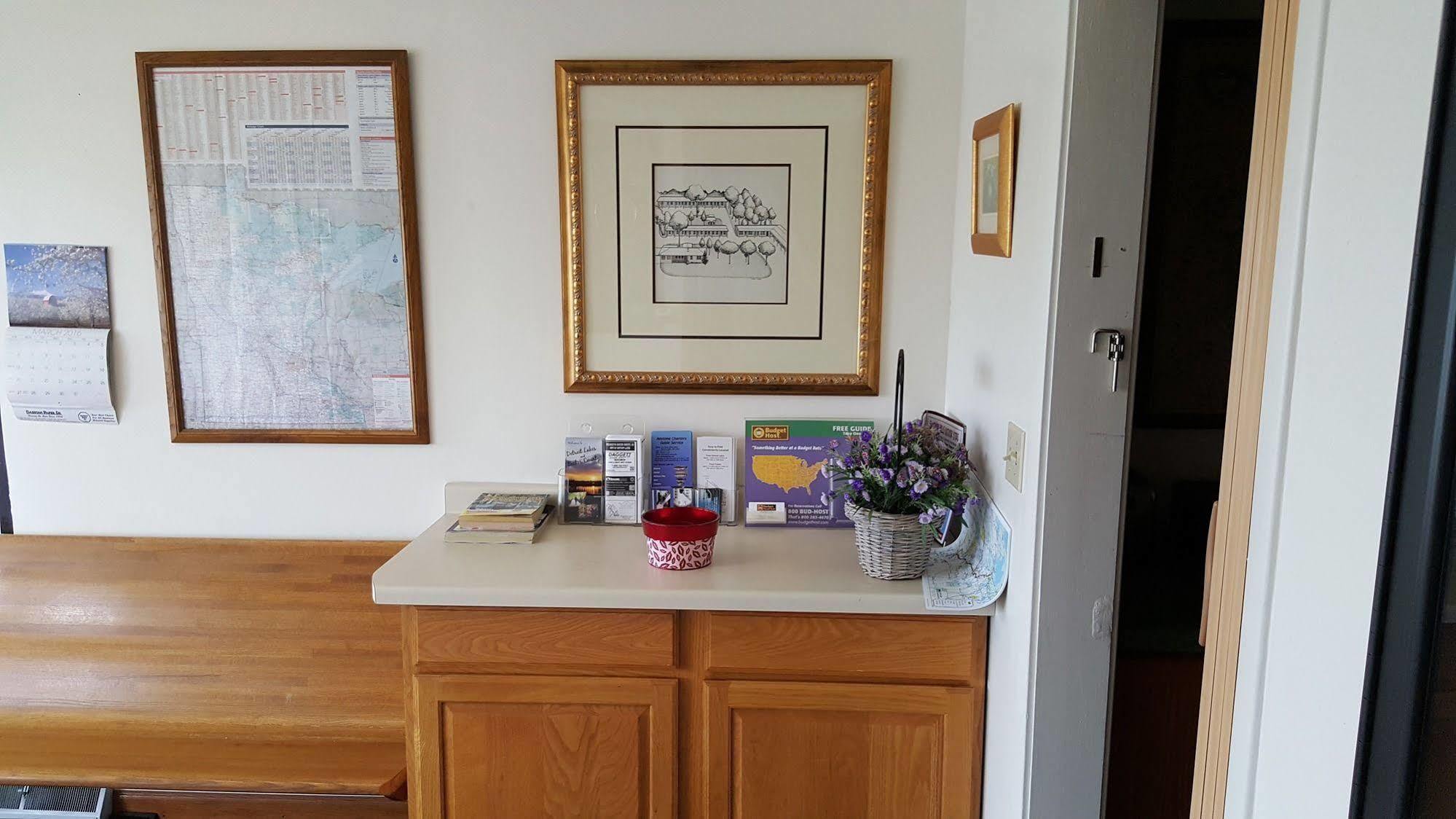 Budget Host Inn Detroit Lakes Ngoại thất bức ảnh
