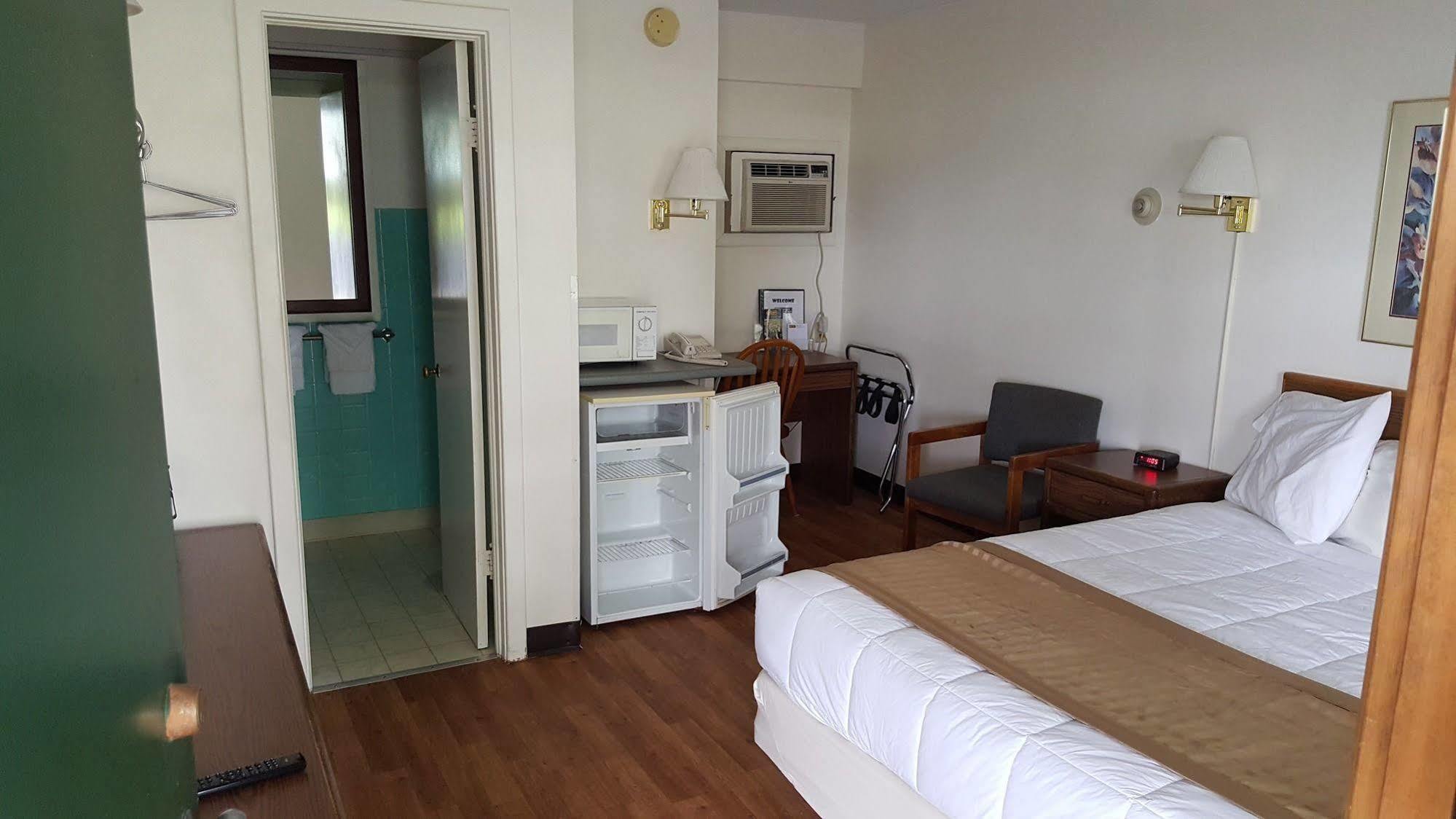 Budget Host Inn Detroit Lakes Ngoại thất bức ảnh